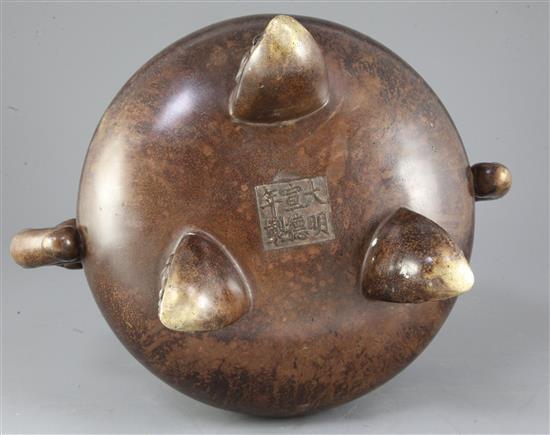 A very large Chinese bronze ding censer, Xuande mark, width 39cm height 24.5cm weight 8.49kg